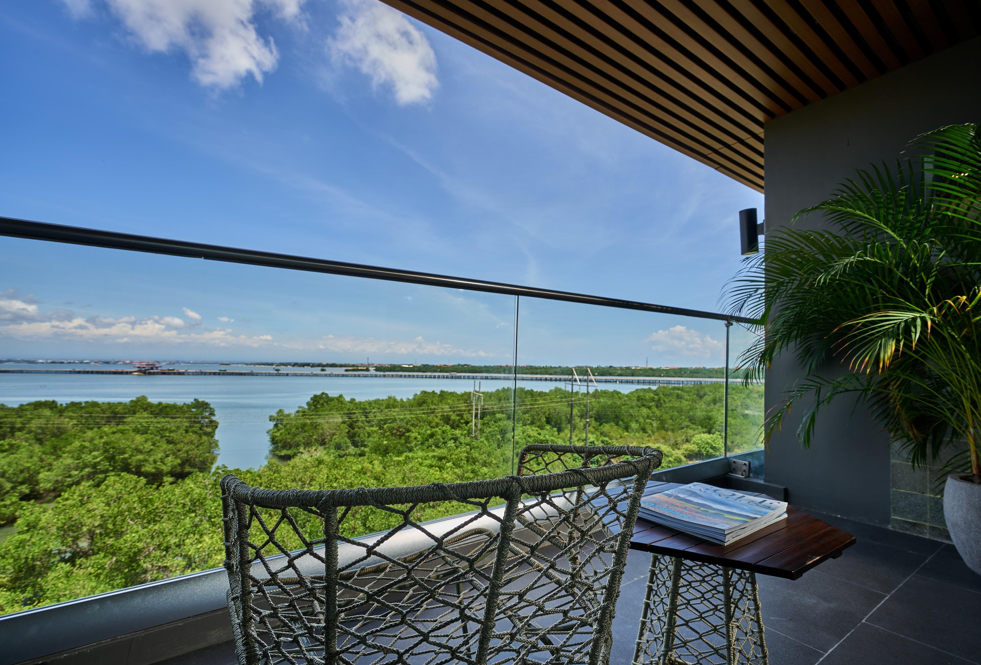 נוסא דואה The Crystal Luxury Bay Resort Nusa Dua מראה חיצוני תמונה