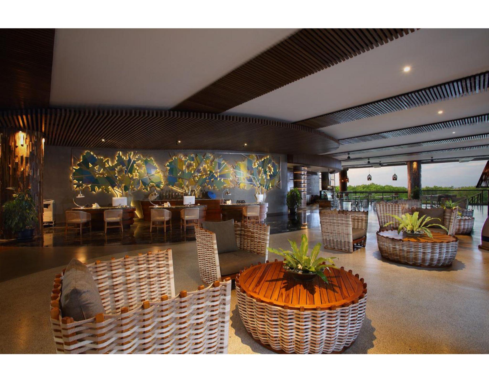 נוסא דואה The Crystal Luxury Bay Resort Nusa Dua מראה חיצוני תמונה