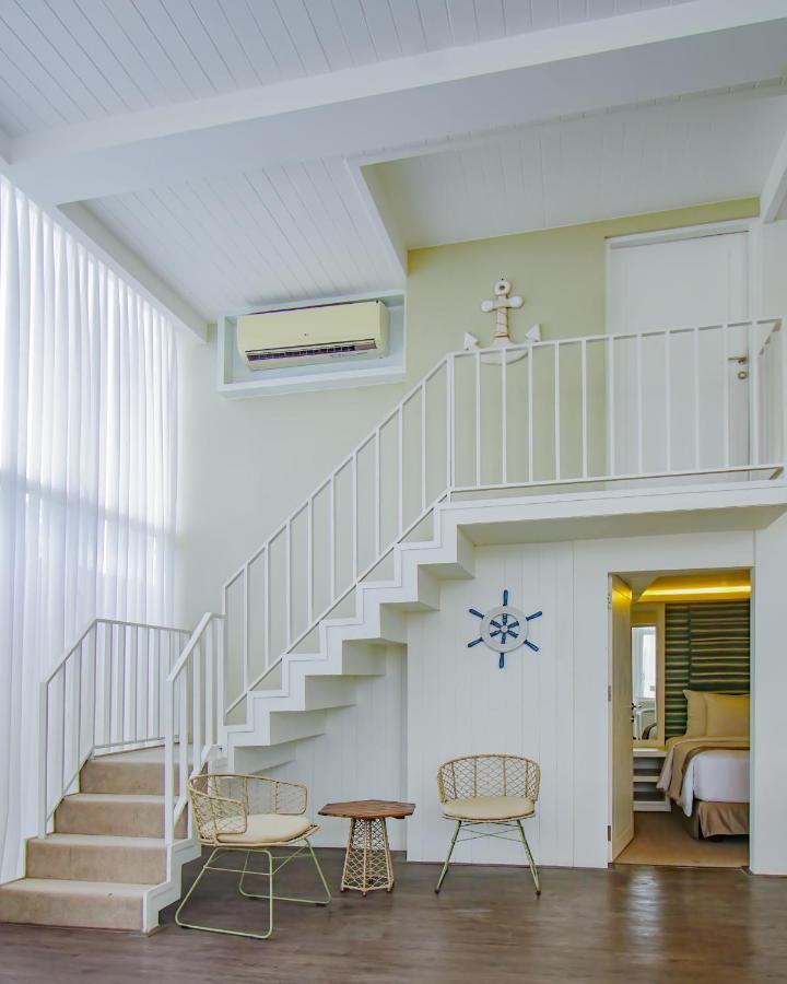 נוסא דואה The Crystal Luxury Bay Resort Nusa Dua מראה חיצוני תמונה