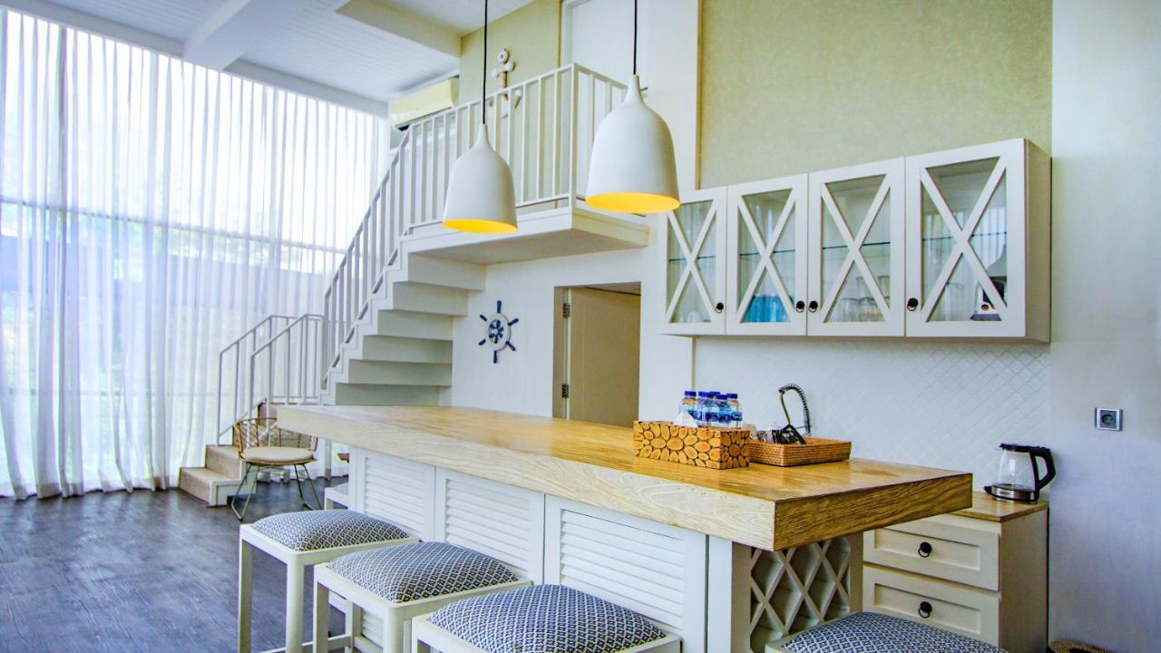 נוסא דואה The Crystal Luxury Bay Resort Nusa Dua מראה חיצוני תמונה