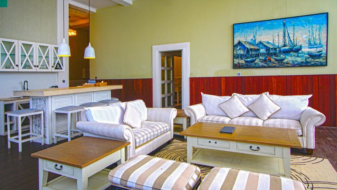 נוסא דואה The Crystal Luxury Bay Resort Nusa Dua מראה חיצוני תמונה