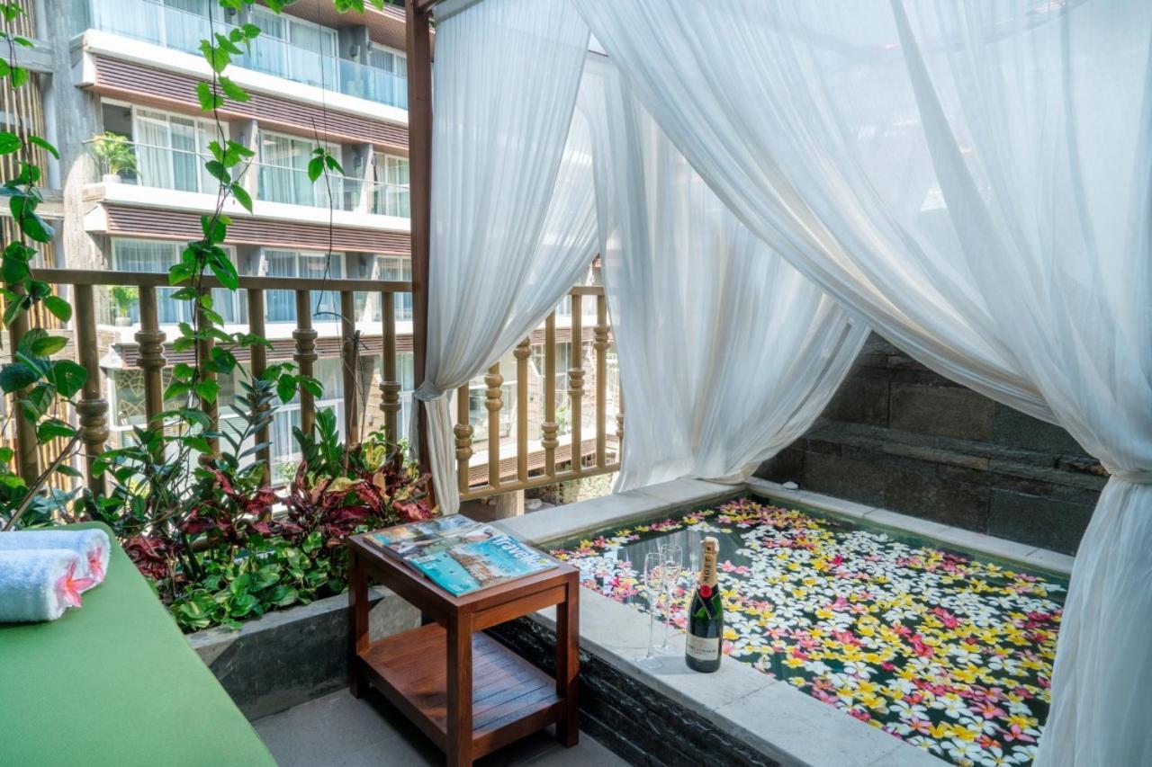 נוסא דואה The Crystal Luxury Bay Resort Nusa Dua מראה חיצוני תמונה